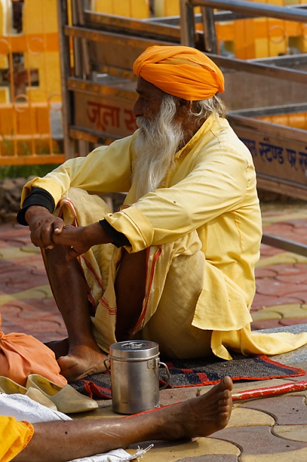 Sur la route d'Orchha-117